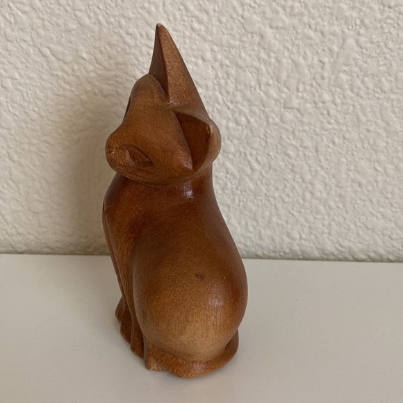 Carved Wooden Cat Sculpture - Picture 2 of 7